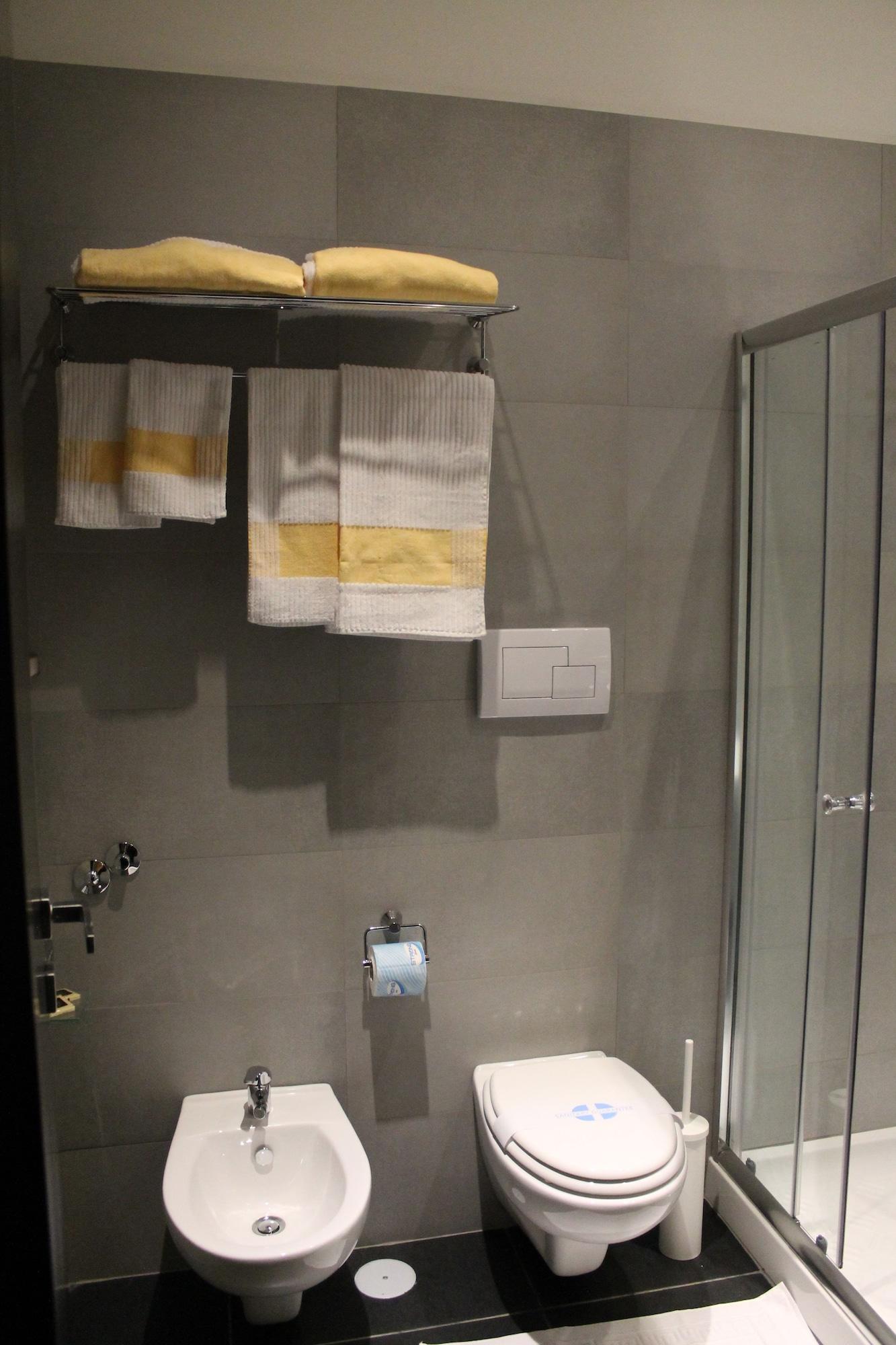 Kleopatra Design Hotel เนเปิลส์ ภายนอก รูปภาพ
