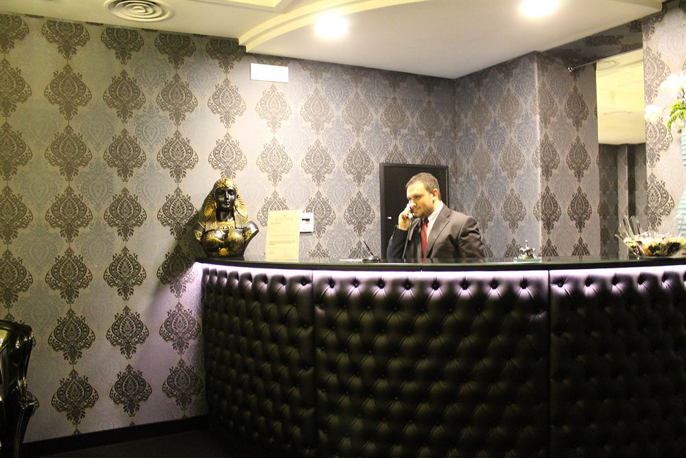 Kleopatra Design Hotel เนเปิลส์ ภายนอก รูปภาพ