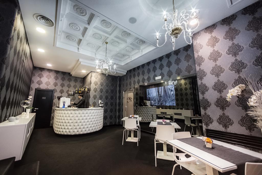 Kleopatra Design Hotel เนเปิลส์ ภายนอก รูปภาพ
