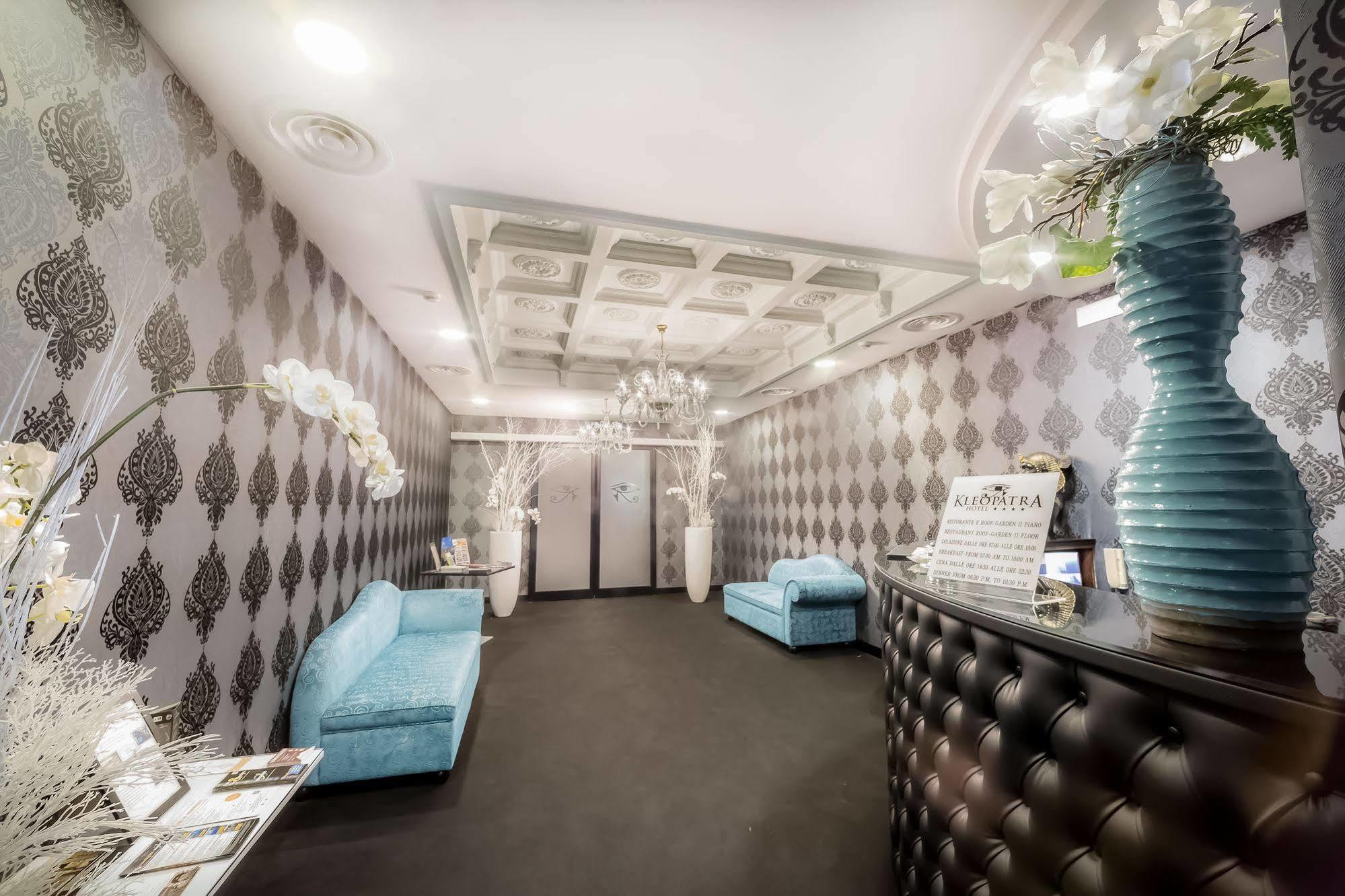 Kleopatra Design Hotel เนเปิลส์ ภายนอก รูปภาพ